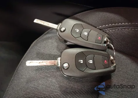 2025 Chevrolet Trax Fwd Ls из США, поврежденный, VIN KL77LFEP1SC043842